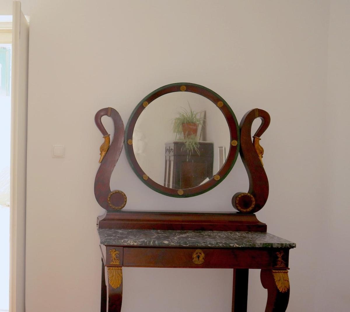 Largo House Apartment *